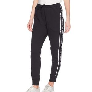 BNWT Calvin Klein jogger pants with logo tape, M